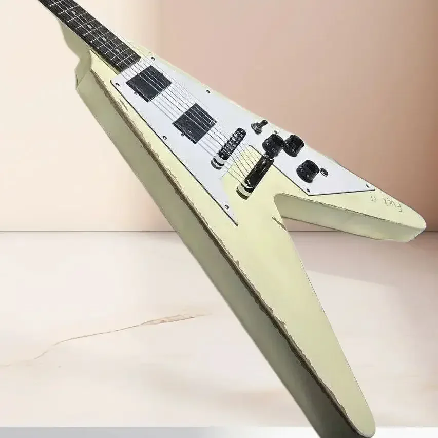 Instrumentos Musicales: Guitar - Musical Instrument Old reseña y precio