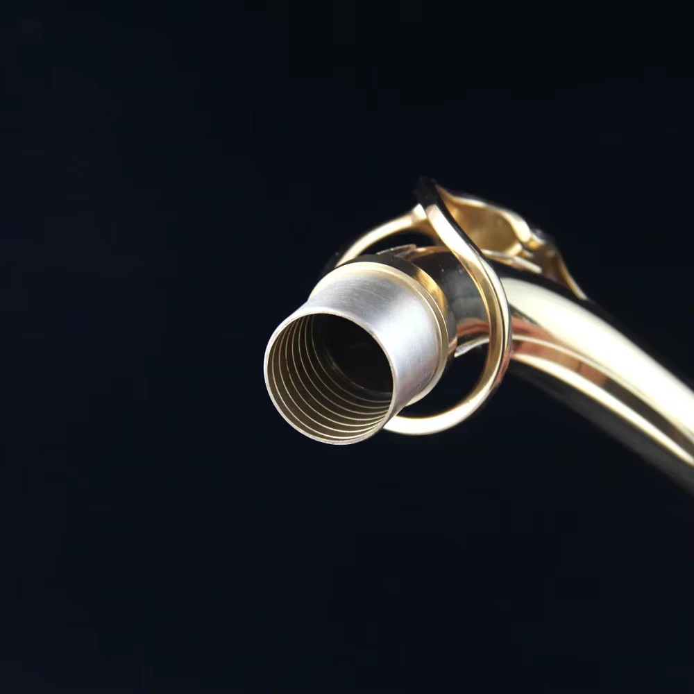 Saxofón Alto con Logotipo Pers - Musical Instrument Logo reseña y precio