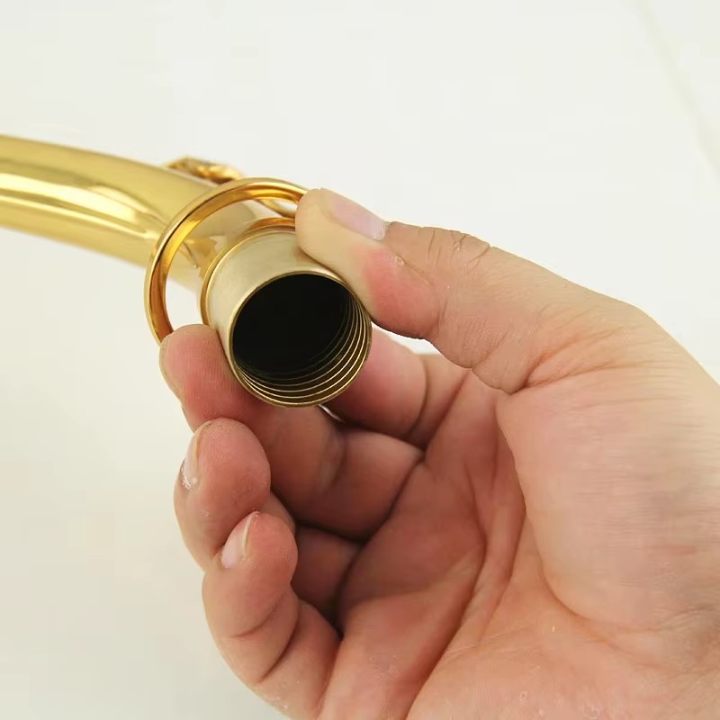 Saxofón Alto con Logotipo Pers - Musical Instrument Logo reseña y precio